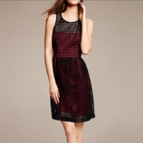 Banana Republic Fit & Flare Navy & Red Dress - Picture 2 of 8